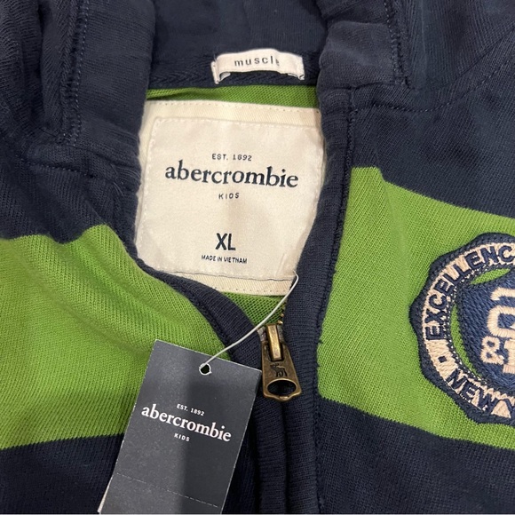 NWOT Abercrombie kids green stripe zip up hoodie size XL - Picture 3 of 5